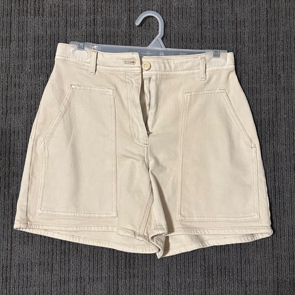 Aritzia Wilfred Modern Utility Shorts NWOT - Picture 2 of 3